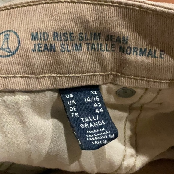 Woman Lands End Mid-Rise Slim Straight Leg Colored Denim Jeans in French Walnut - Picture 10 of 14